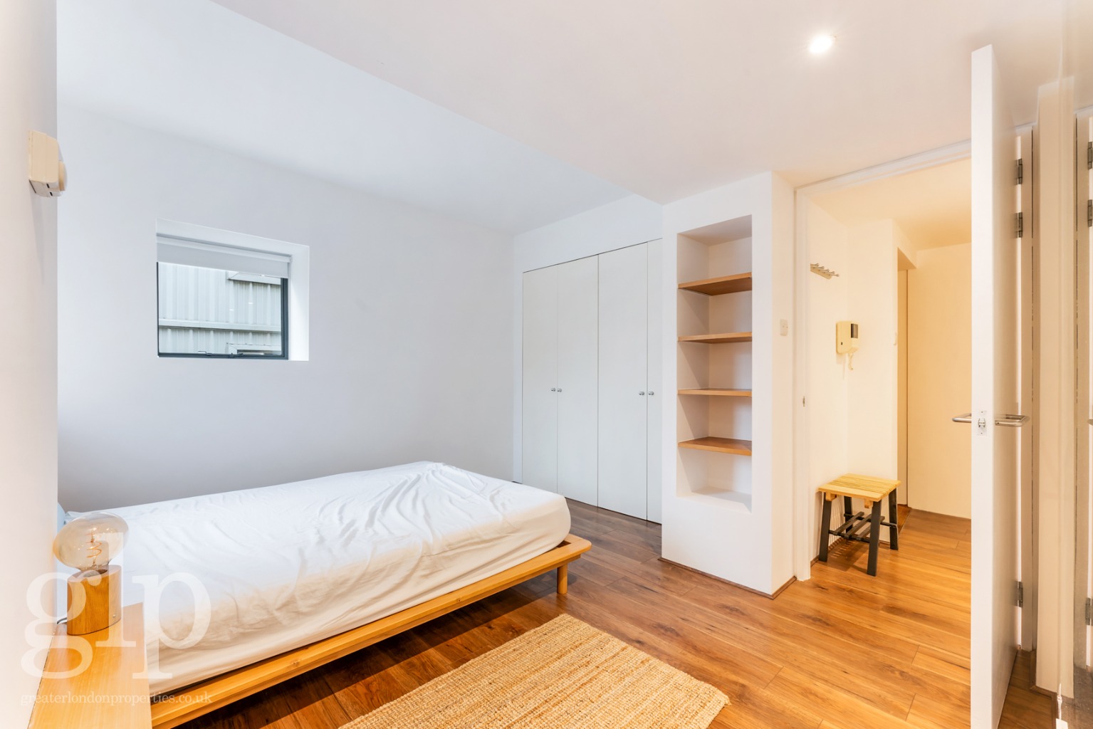 2 Bedroom Apartment, New North Street, London, Greater London, WC1N
