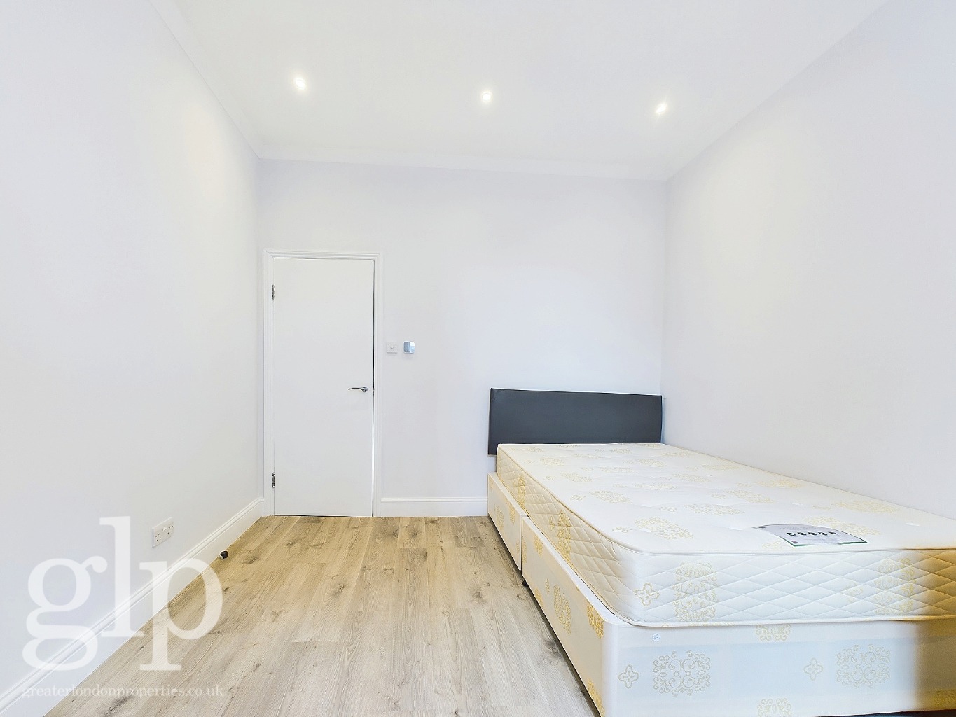 2 Bedroom Apartment, Gray’s Inn Road, Bloomsbury, London, WC1X