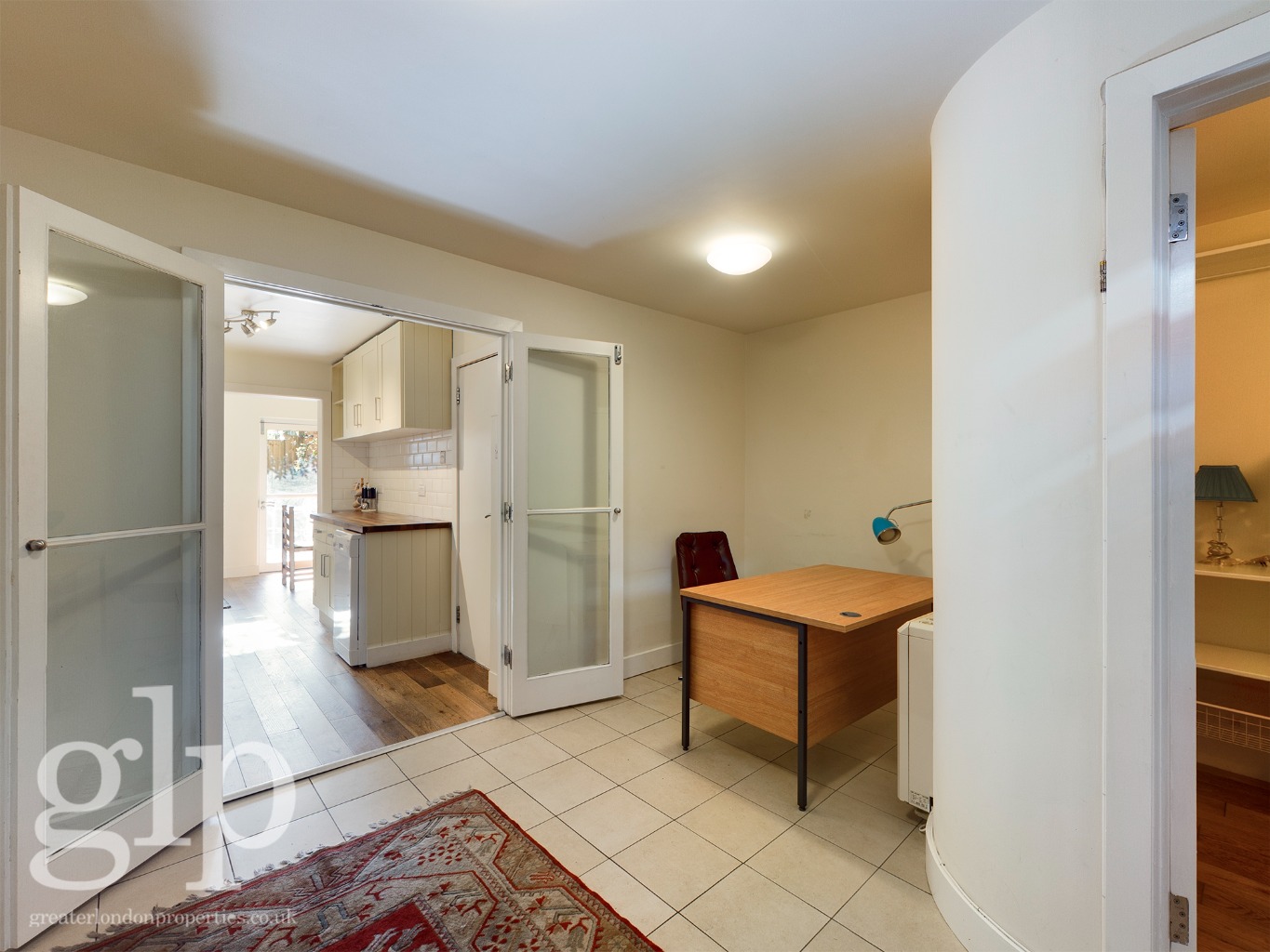 1 Bedroom Apartment, Wharfdale Road, Kings Cross, N1