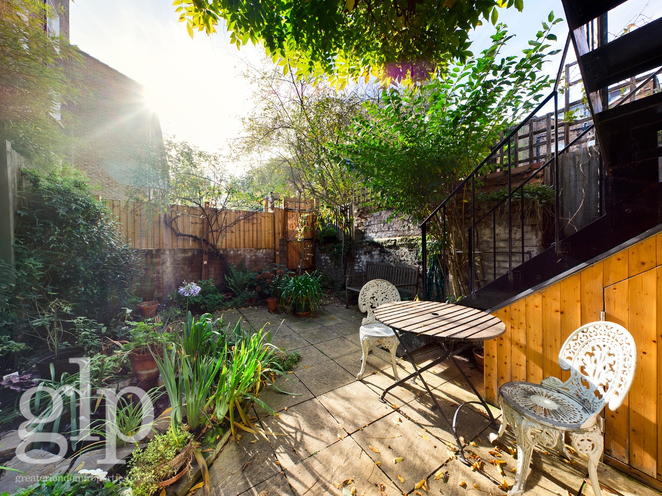 1 Bedroom Apartment, Wharfdale Road, Kings Cross, N1