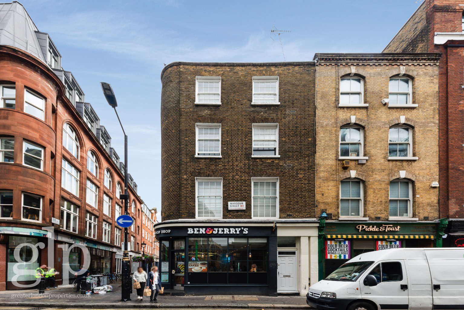 1 Bedroom Apartment, Wardour Street, London, Greater London, W1F 0TE