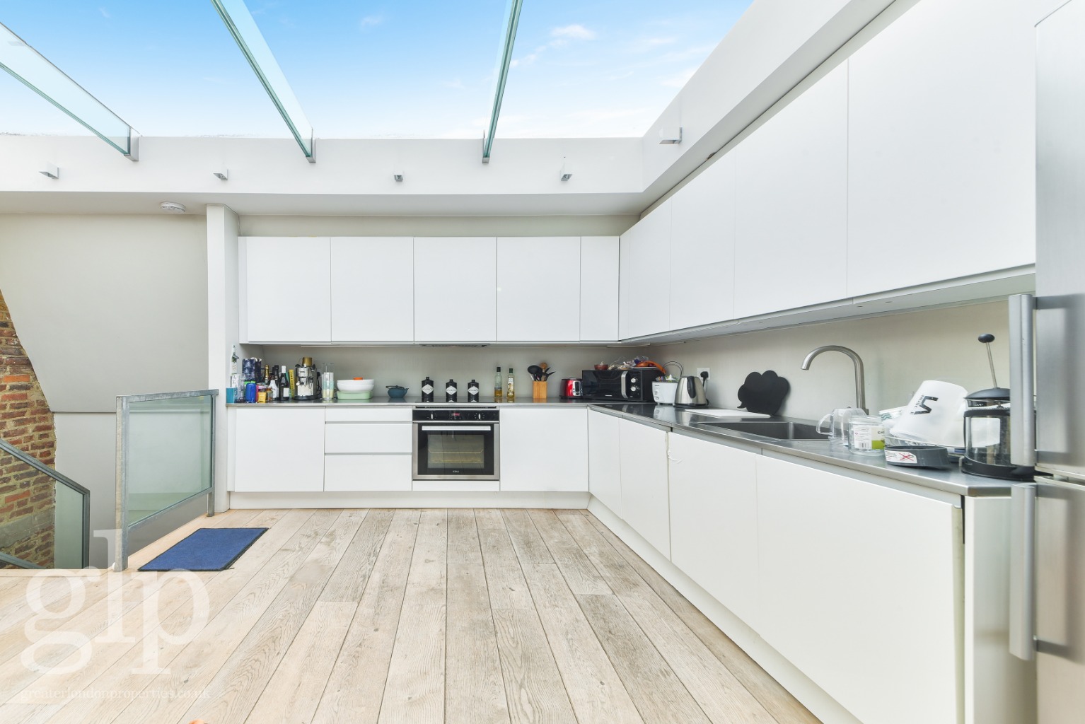 3 Bedroom Terraced, Gloucester Avenue,  Primrose Hill, NW1