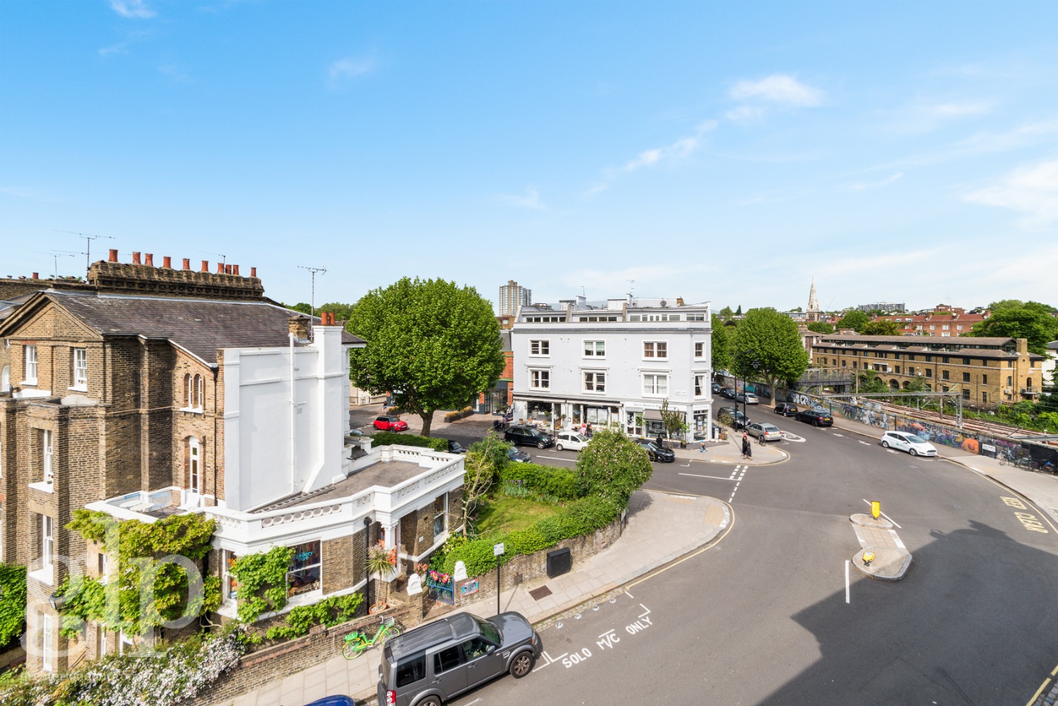 3 Bedroom Terraced, Gloucester Avenue,  Primrose Hill, NW1