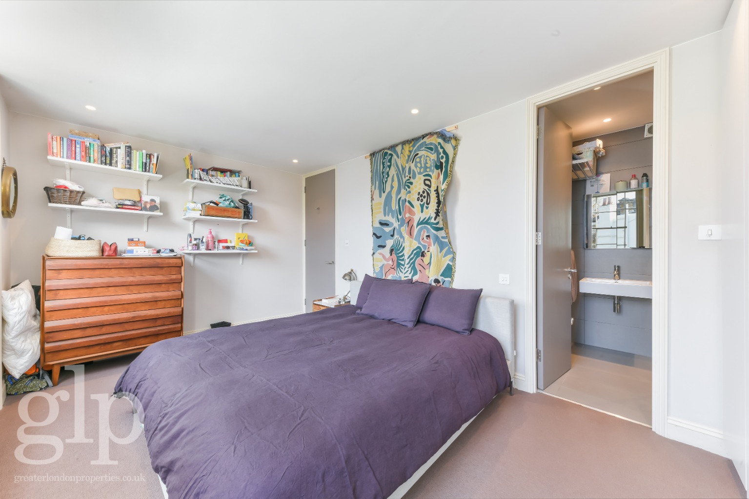 3 Bedroom Terraced, Gloucester Avenue,  Primrose Hill, NW1