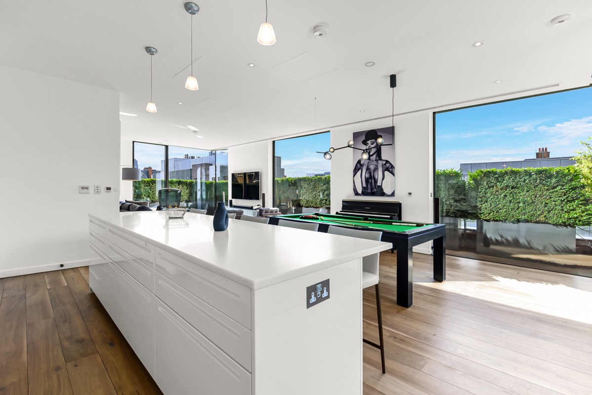 3 Bedroom Apartment, Penthouse, The Salt House, Peter Street