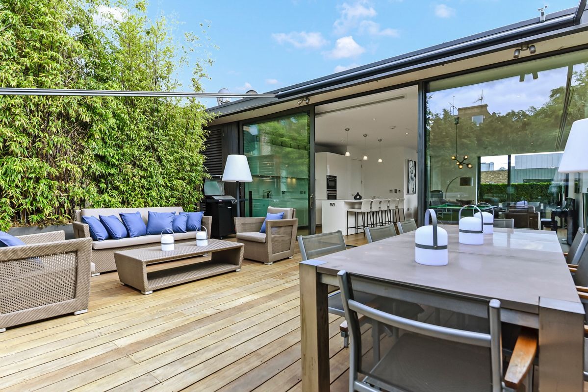 3 Bedroom Apartment, Penthouse, The Salt House, Peter Street