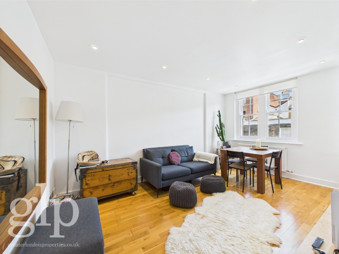 2 Bedroom Apartment, Thanet House, Bloomsbury, WC1H