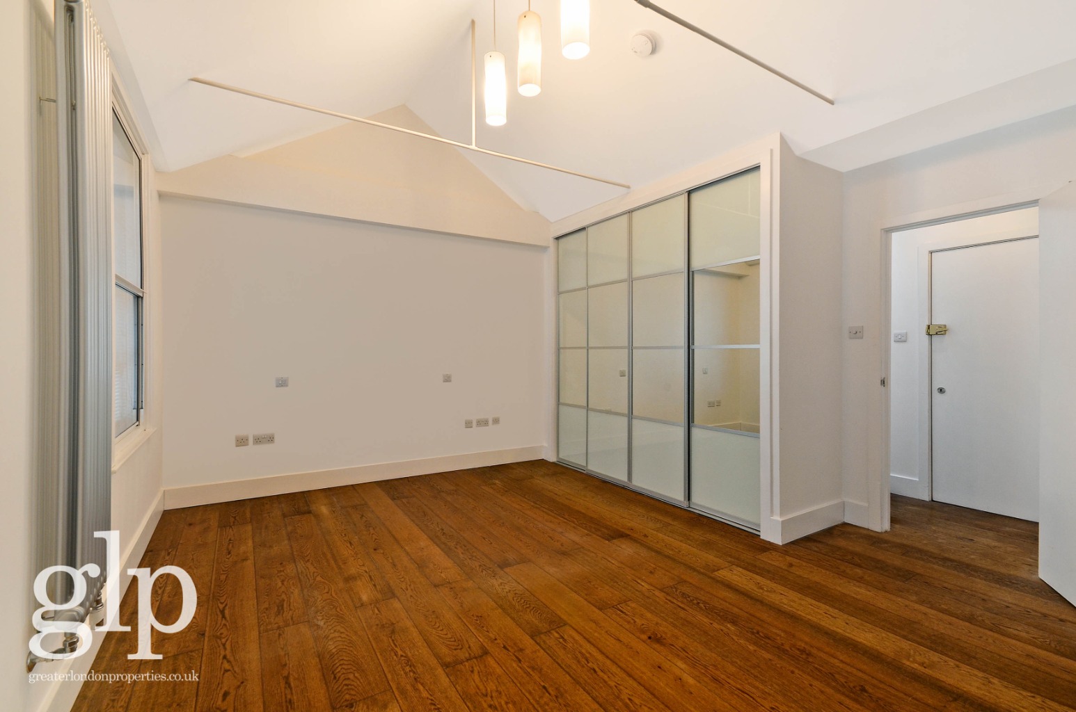 1 Bedroom Flat, Cranbourn Street, London, Greater London, Soho, WC2H