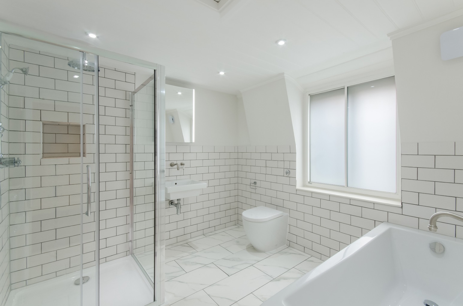 1 Bedroom Flat, Monmouth Street, London, Greater London, Covent Garden, WC2H