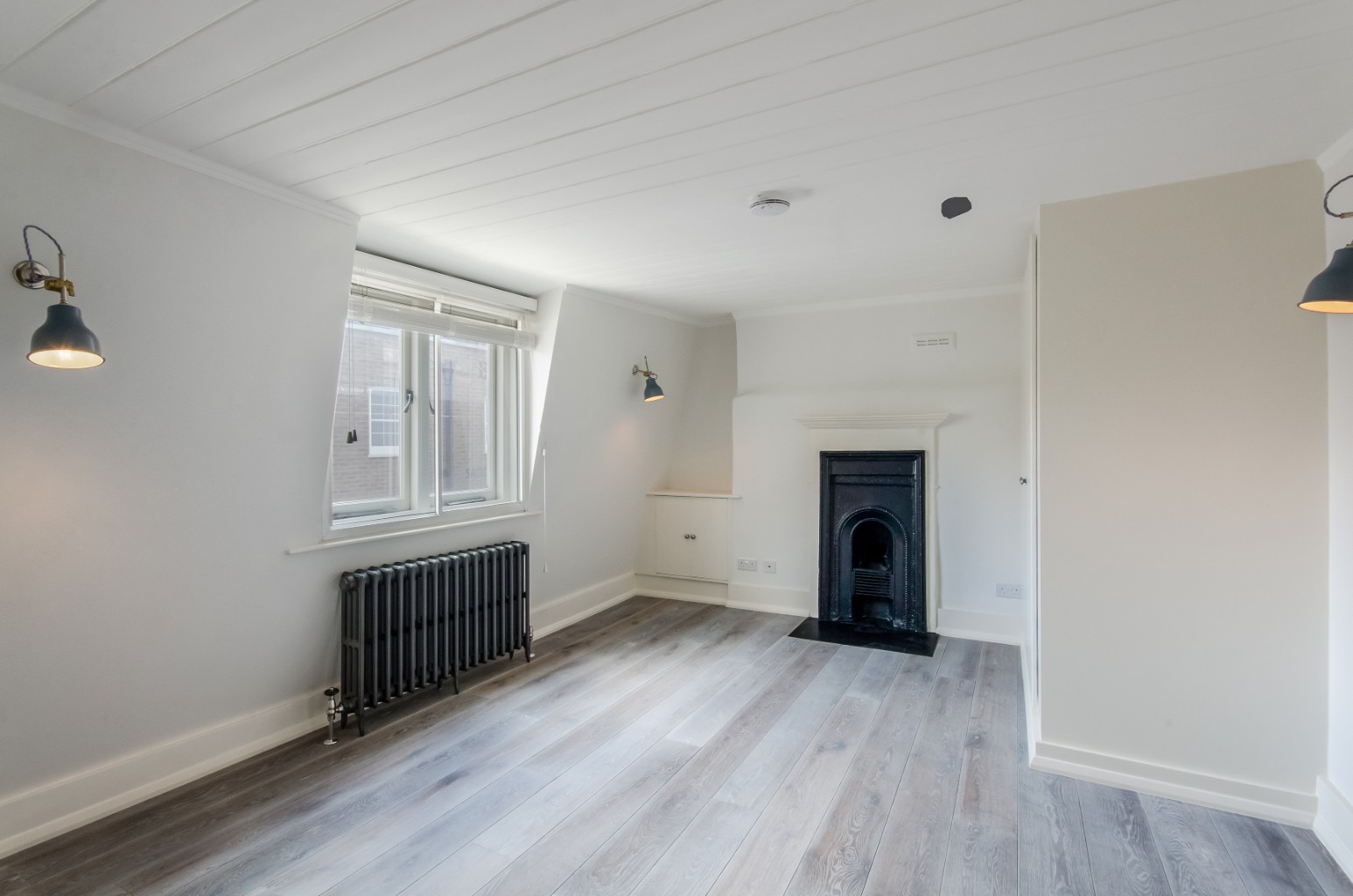 1 Bedroom Flat, Monmouth Street, London, Greater London, Covent Garden, WC2H