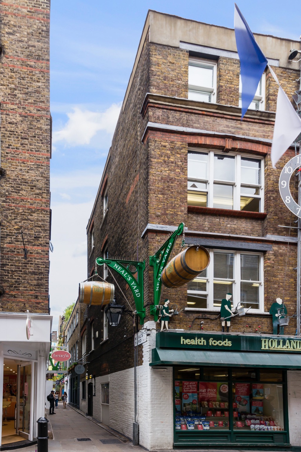 1 Bedroom Flat, Neal’s Yard, London, Greater London, WC2H