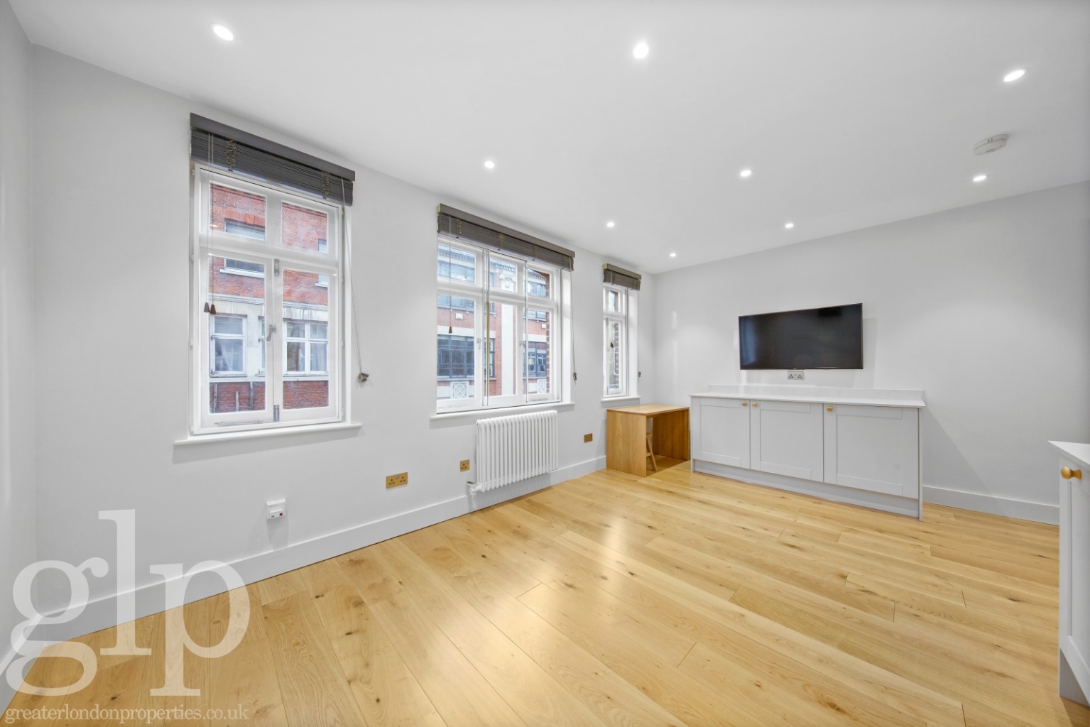 1 Bedroom Apartment, D'Arblay Street, Soho, W1F