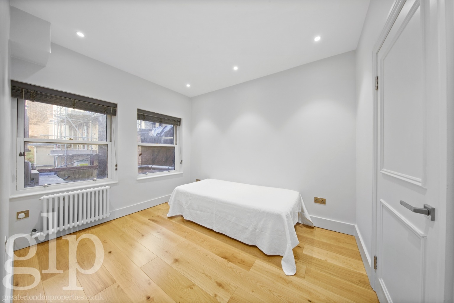 1 Bedroom Apartment, D'Arblay Street, Soho, W1F