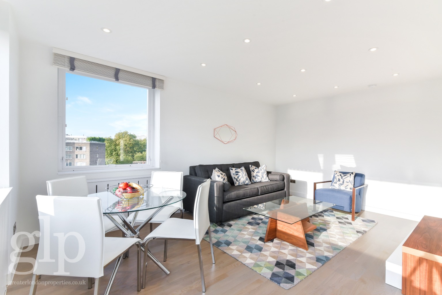 1 Bedroom Apartment, Coniston Court, Kendal Street, Connaught Village, W2