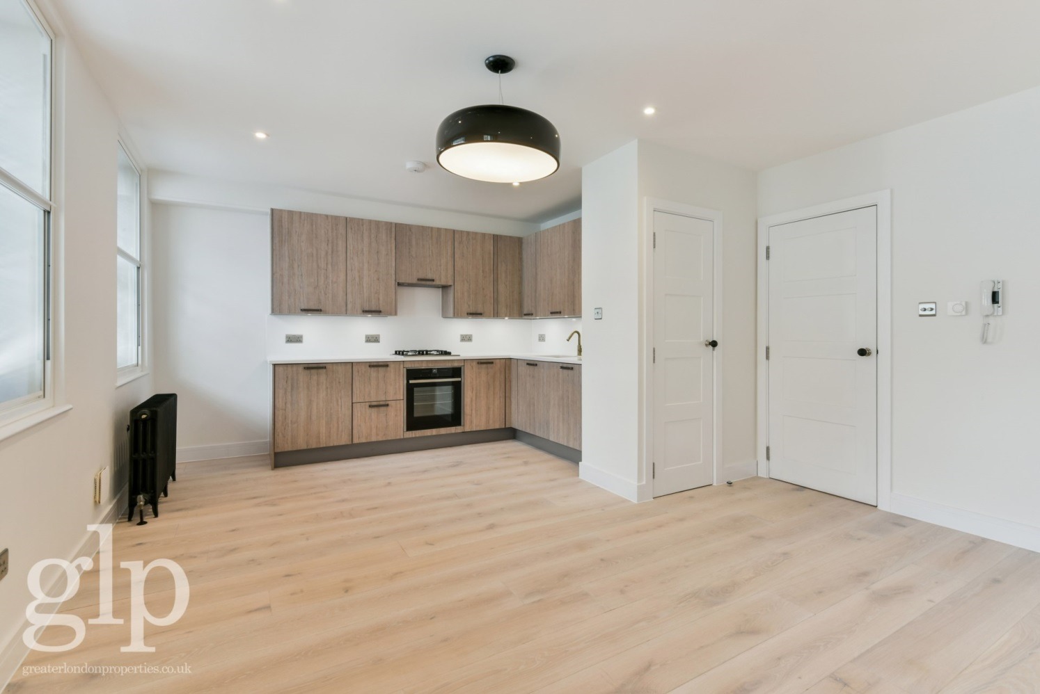 1 Bedroom Flat, Charlotte Street, Fitzrovia, W1T