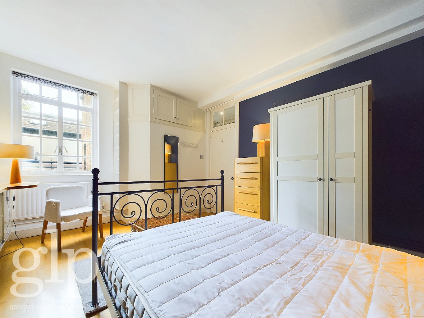 2 Bedroom Apartment, Chesterford House, Store Street, Bloomsbury, WC1E
