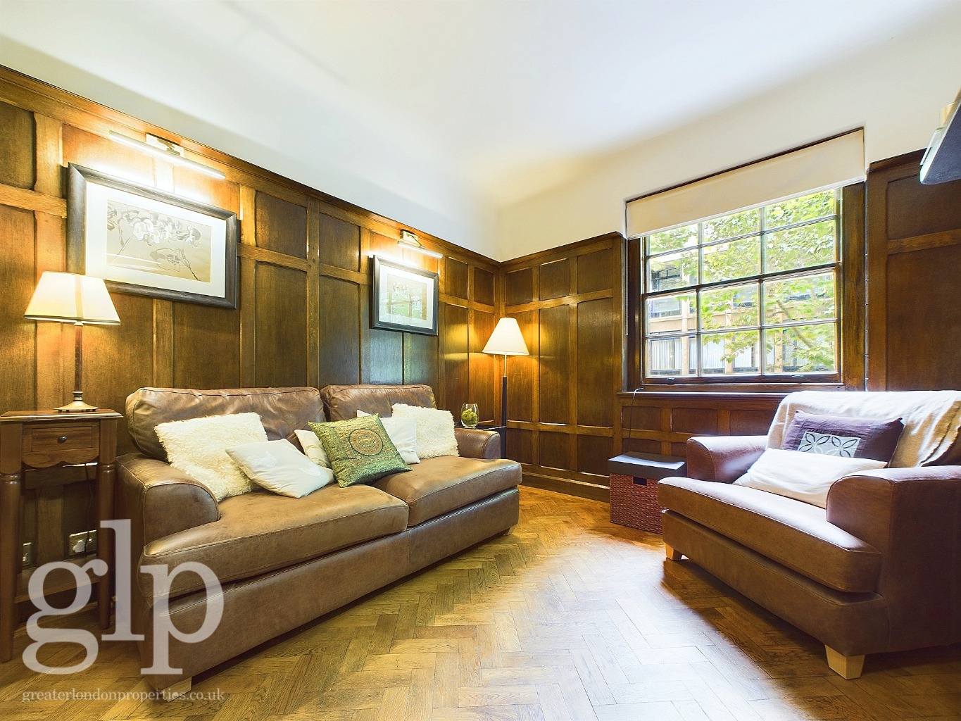 2 Bedroom Apartment, Chesterford House, Store Street, Bloomsbury, WC1E