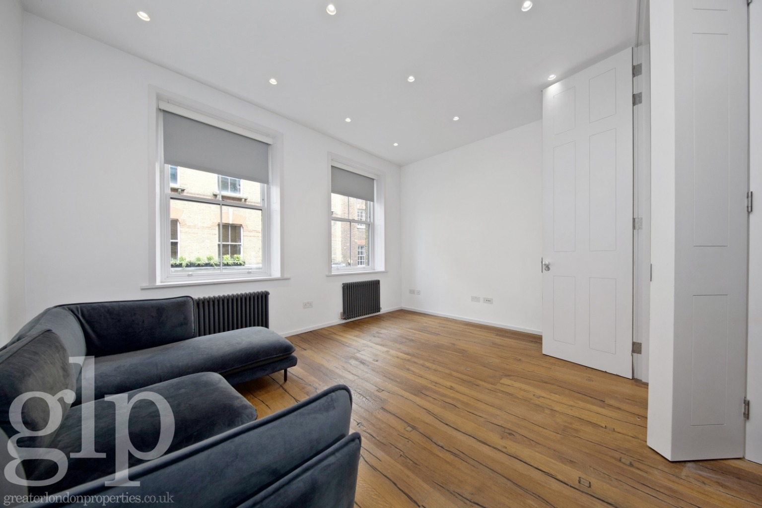 2 Bedroom Terraced, Noel Street, Soho, W1F