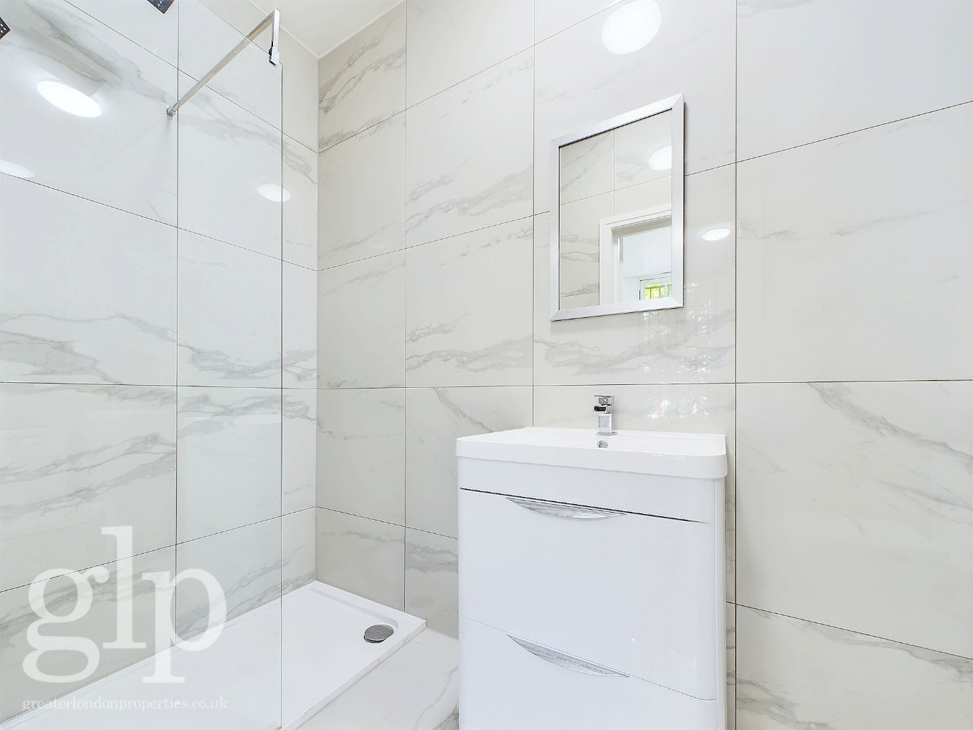 2 Bedroom Apartment, Kings Cross Road, Kings Cross, WC1X