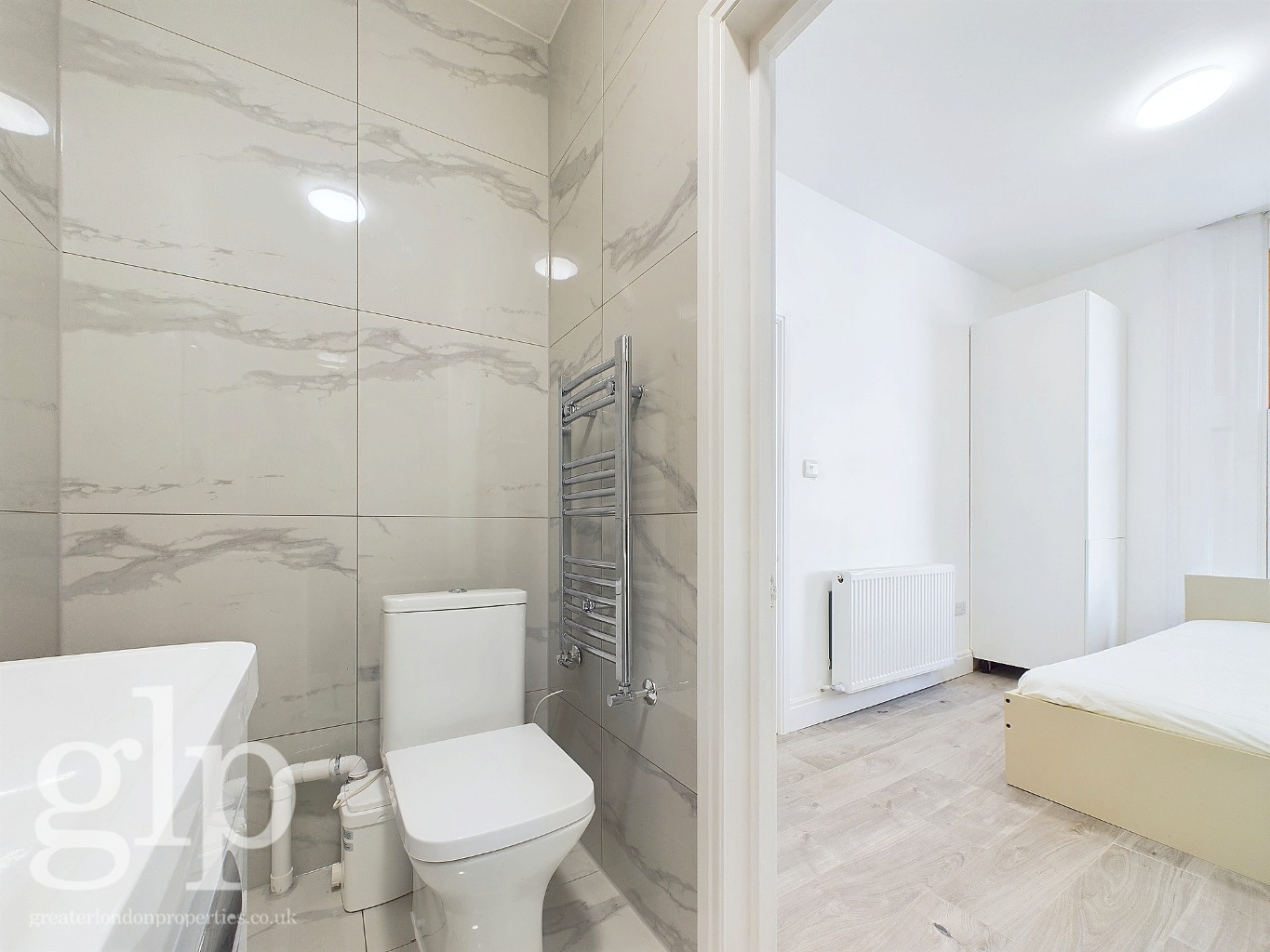 2 Bedroom Apartment, Kings Cross Road, Kings Cross, WC1X