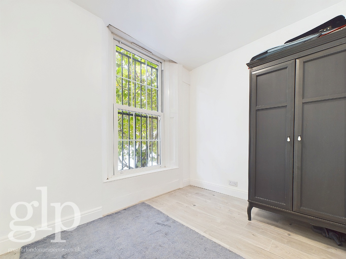 2 Bedroom Apartment, Kings Cross Road, Kings Cross, WC1X