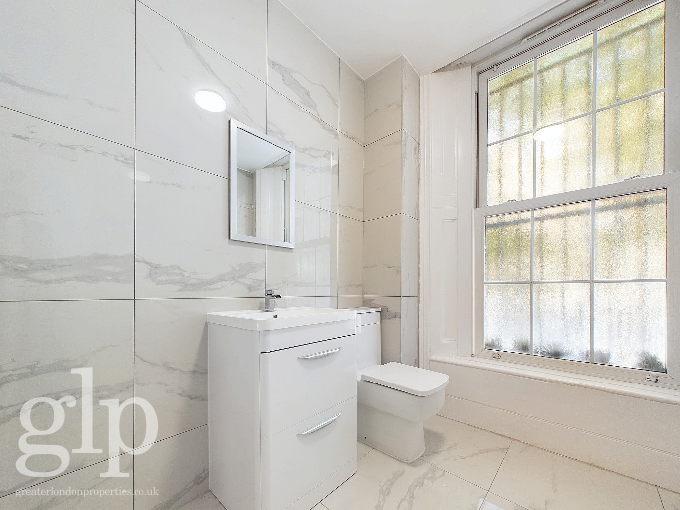 2 Bedroom Apartment, Kings Cross Road, Kings Cross, WC1X