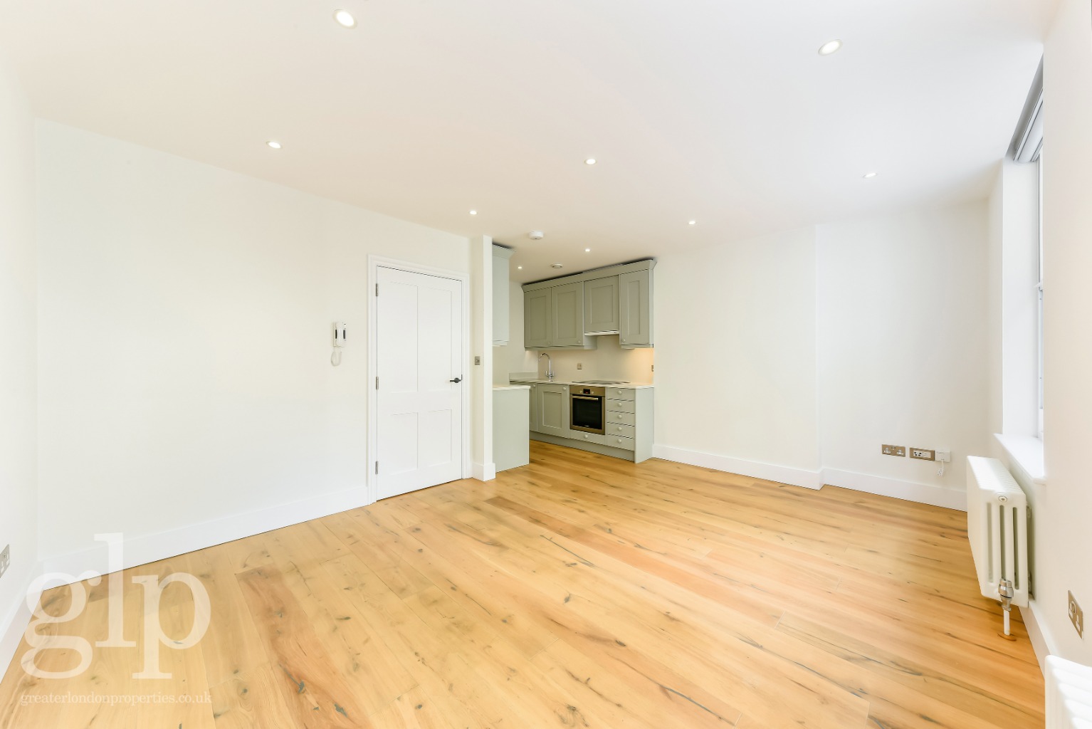 1 Bedroom Apartment, Duck Lane, London, Greater London, Soho, W1F