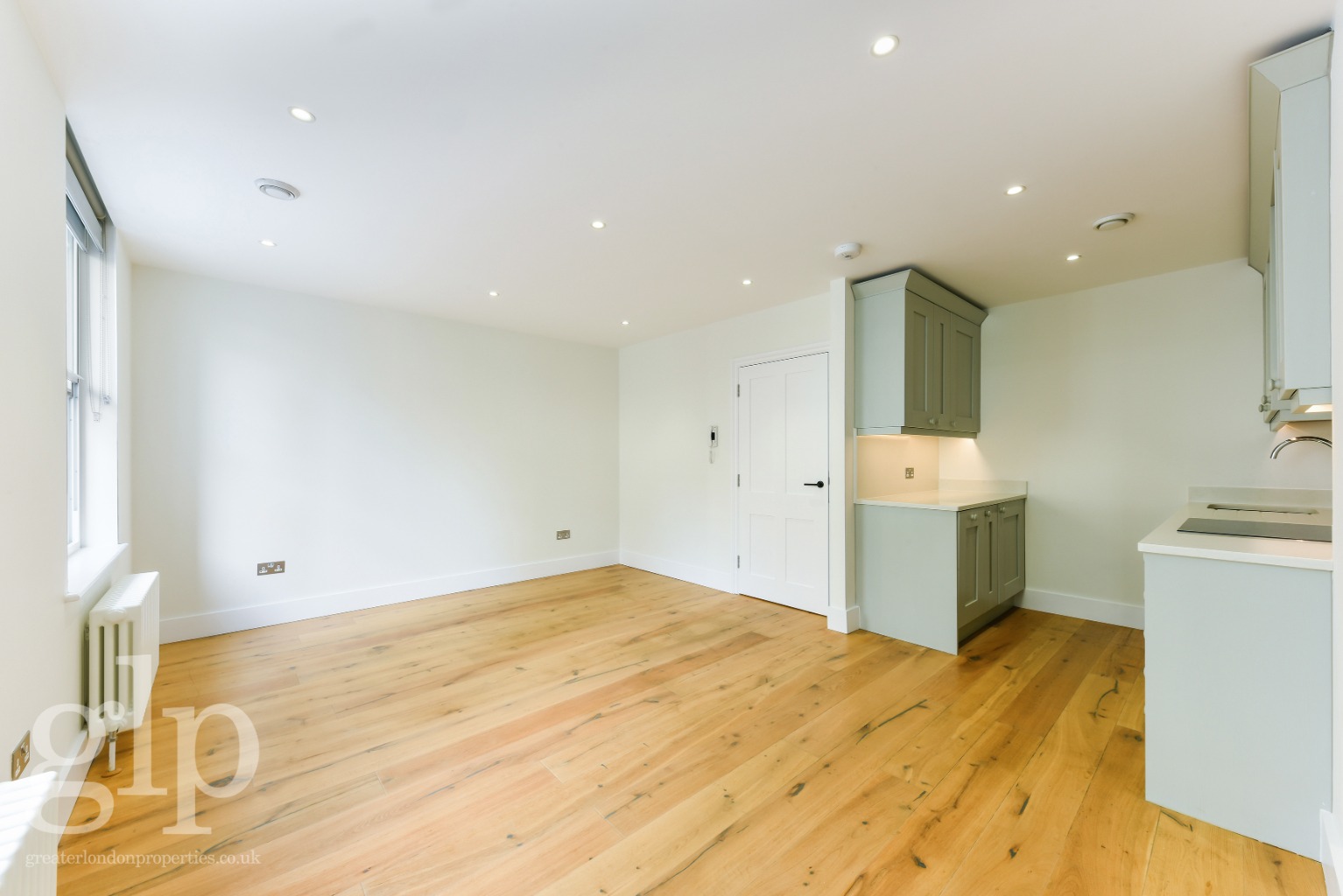 1 Bedroom Apartment, Duck Lane, London, Greater London, Soho, W1F