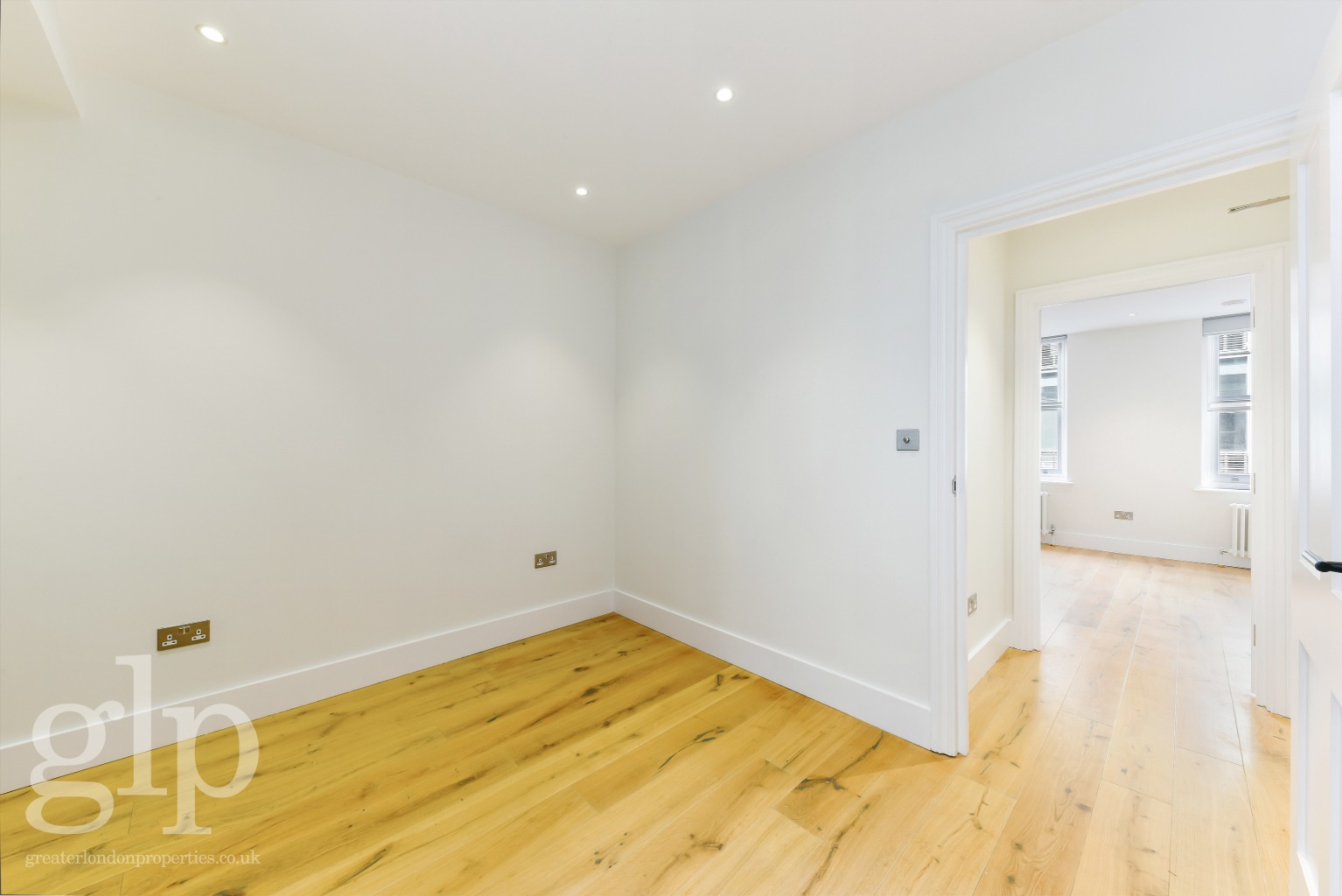 1 Bedroom Apartment, Duck Lane, London, Greater London, Soho, W1F