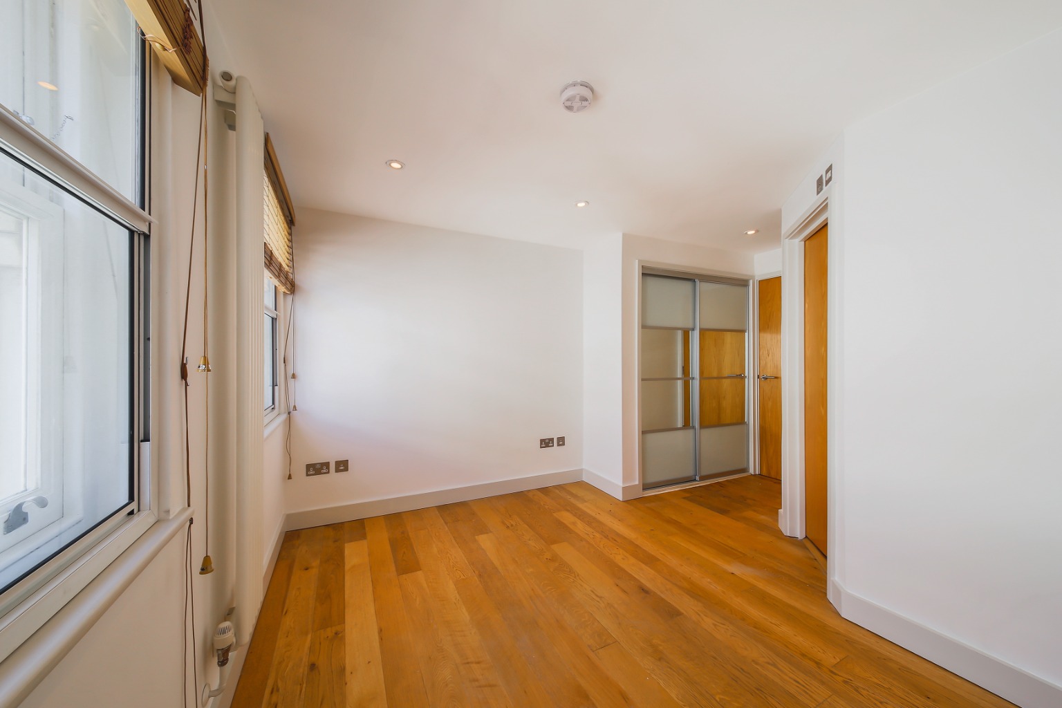 2 Bedroom Flat, Catherine Street, London, Greater London, Covent Garden, WC2B