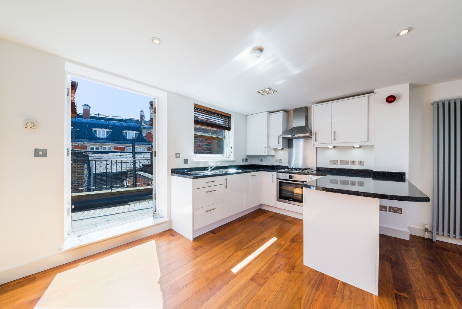 2 Bedroom Flat, Catherine Street, London, Greater London, Covent Garden, WC2B