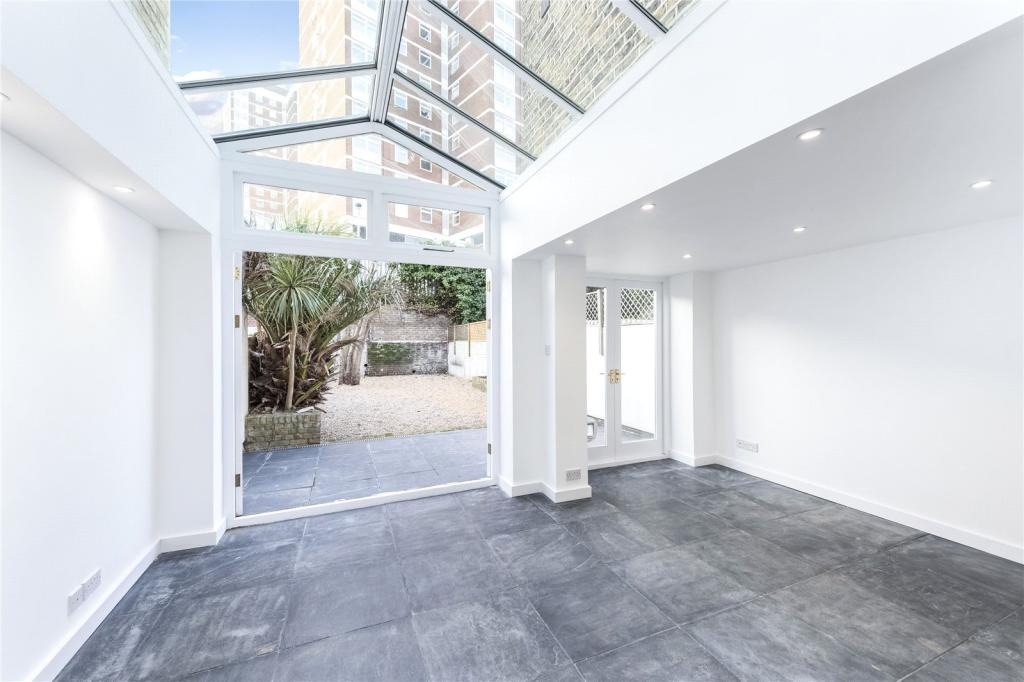 3 Bedroom Apartment, Richmond Way, Shepherd’s Bush, W12