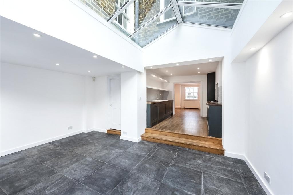 3 Bedroom Apartment, Richmond Way, Shepherd’s Bush, W12