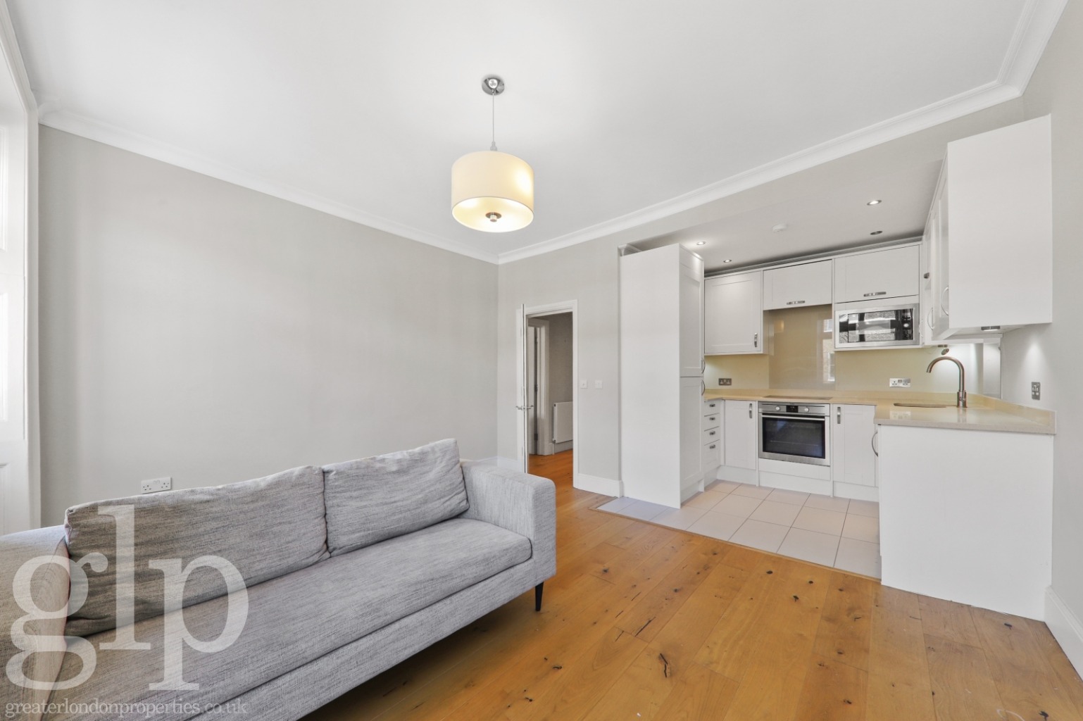 2 Bedroom Flat, Bedford Place, Bloomsbury, WC1B