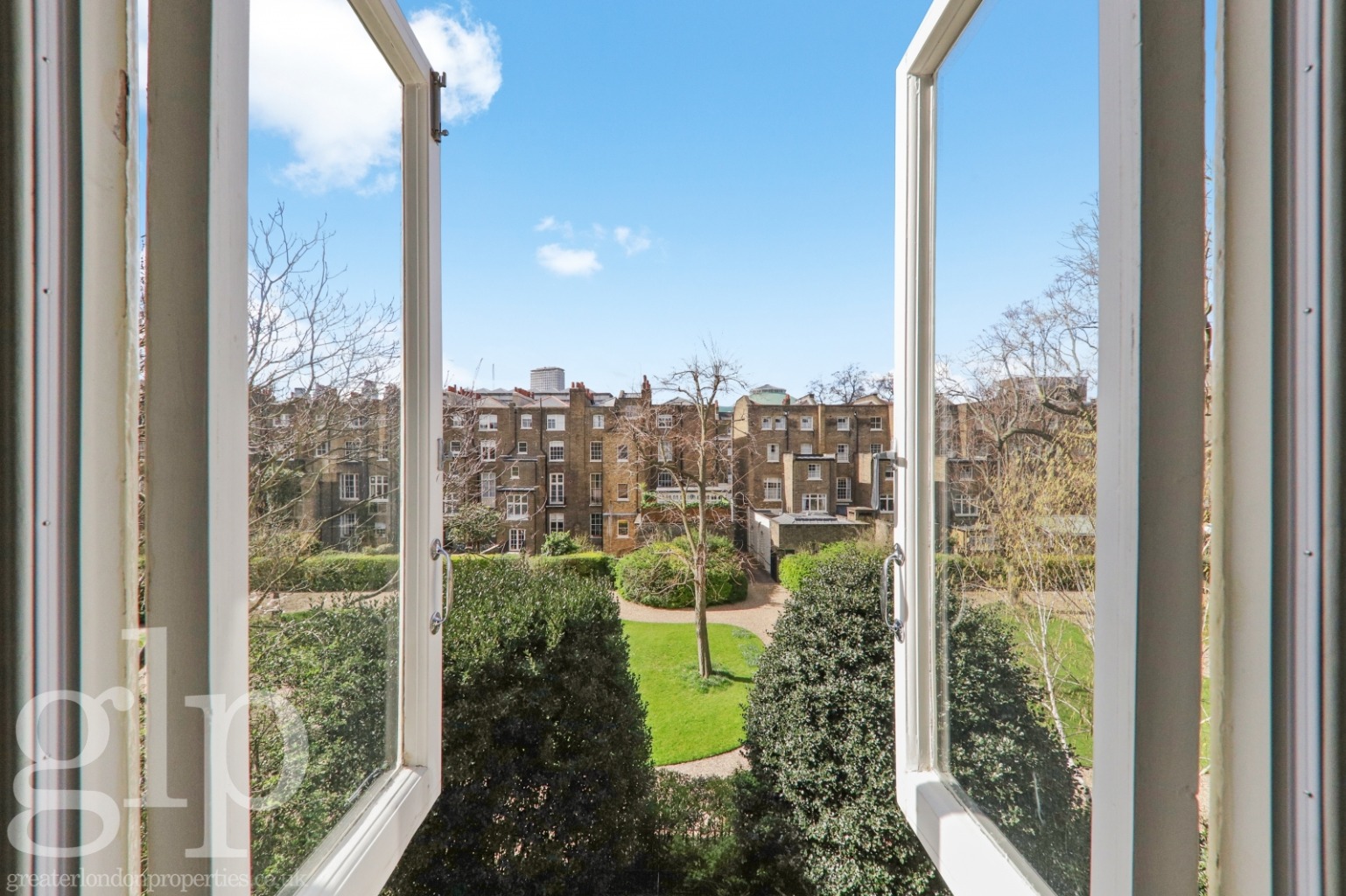 2 Bedroom Flat, Bedford Place, Bloomsbury, WC1B