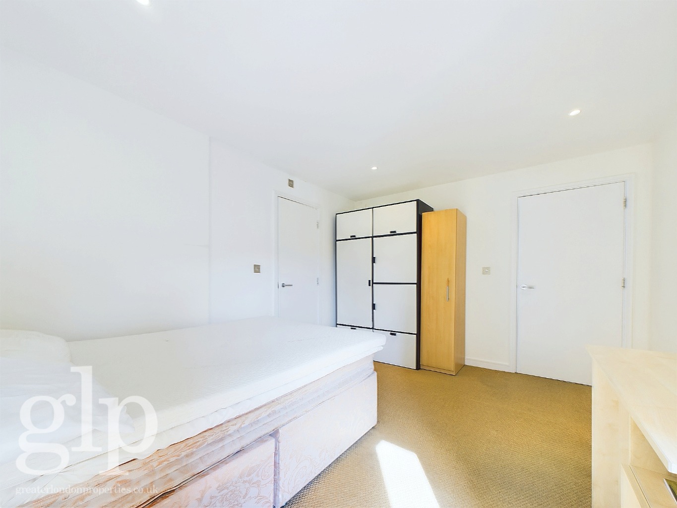 伦敦尤斯顿威廉路 2 卧室公寓, NW1