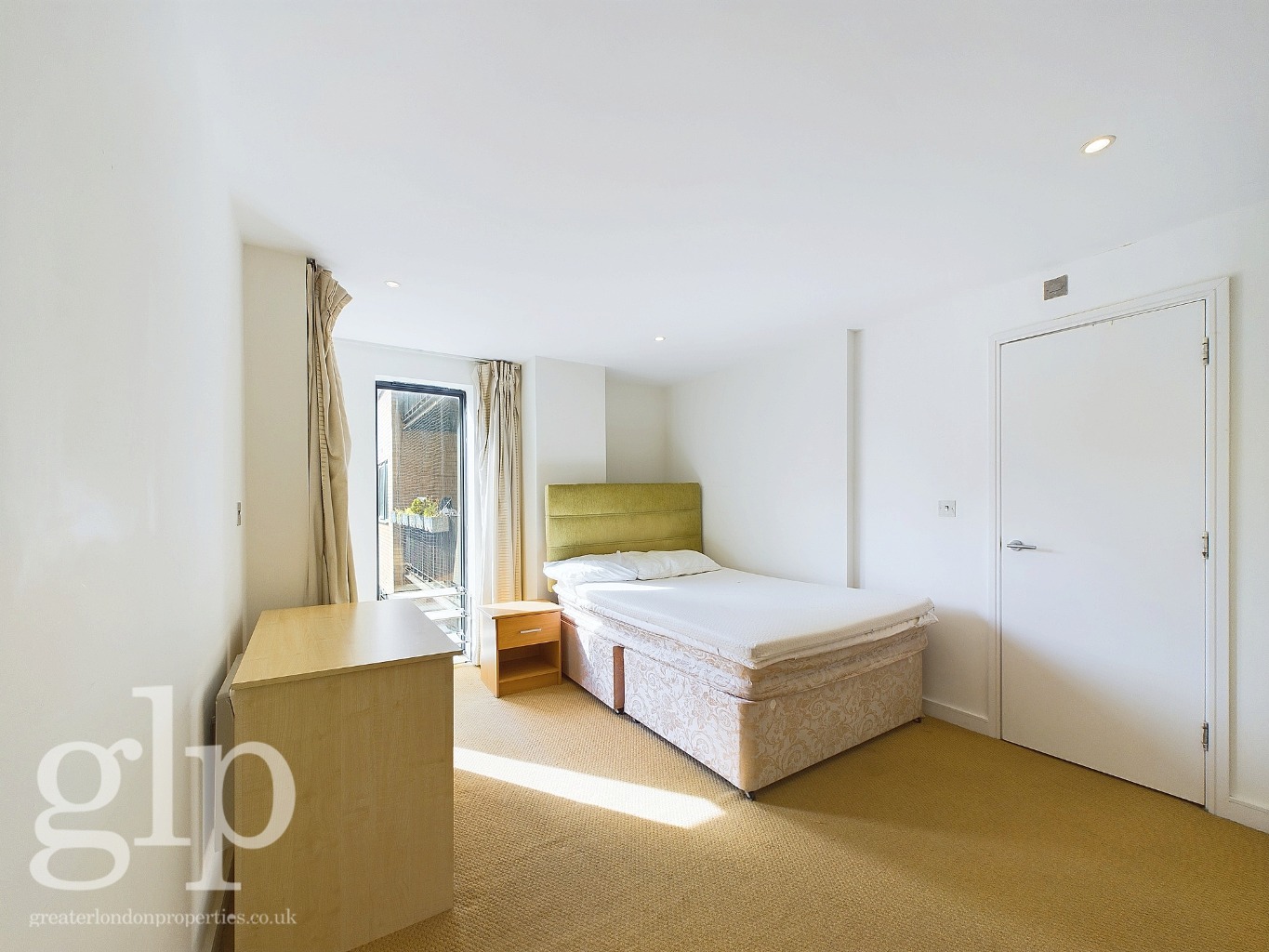 伦敦尤斯顿威廉路 2 卧室公寓, NW1