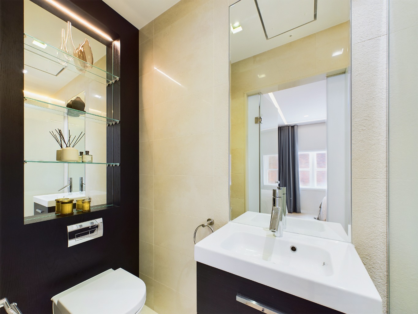 2 Bedroom Apartment, Stukeley Street Covent Garden