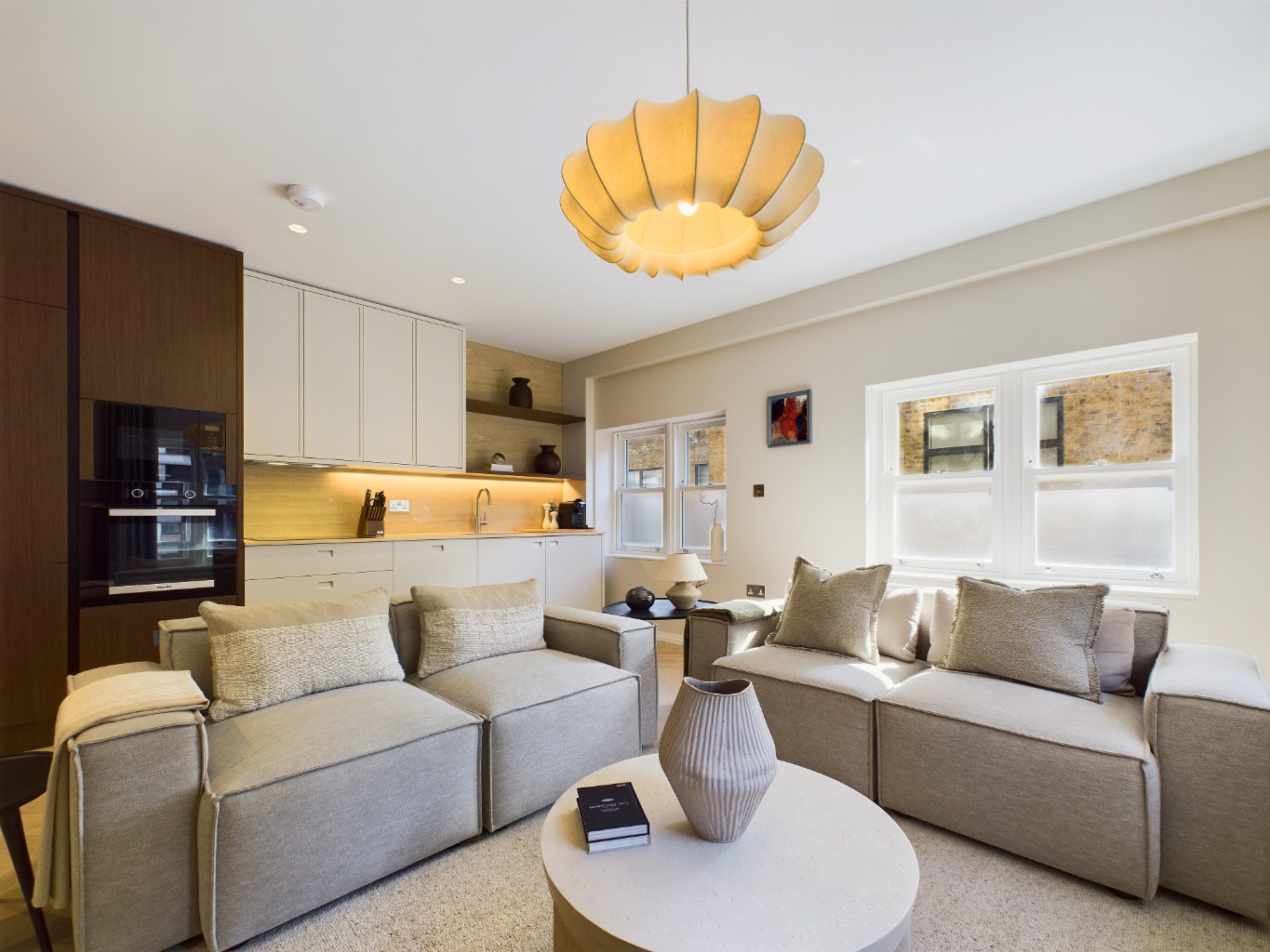 2 Bedroom Apartment, Stukeley Street Covent Garden