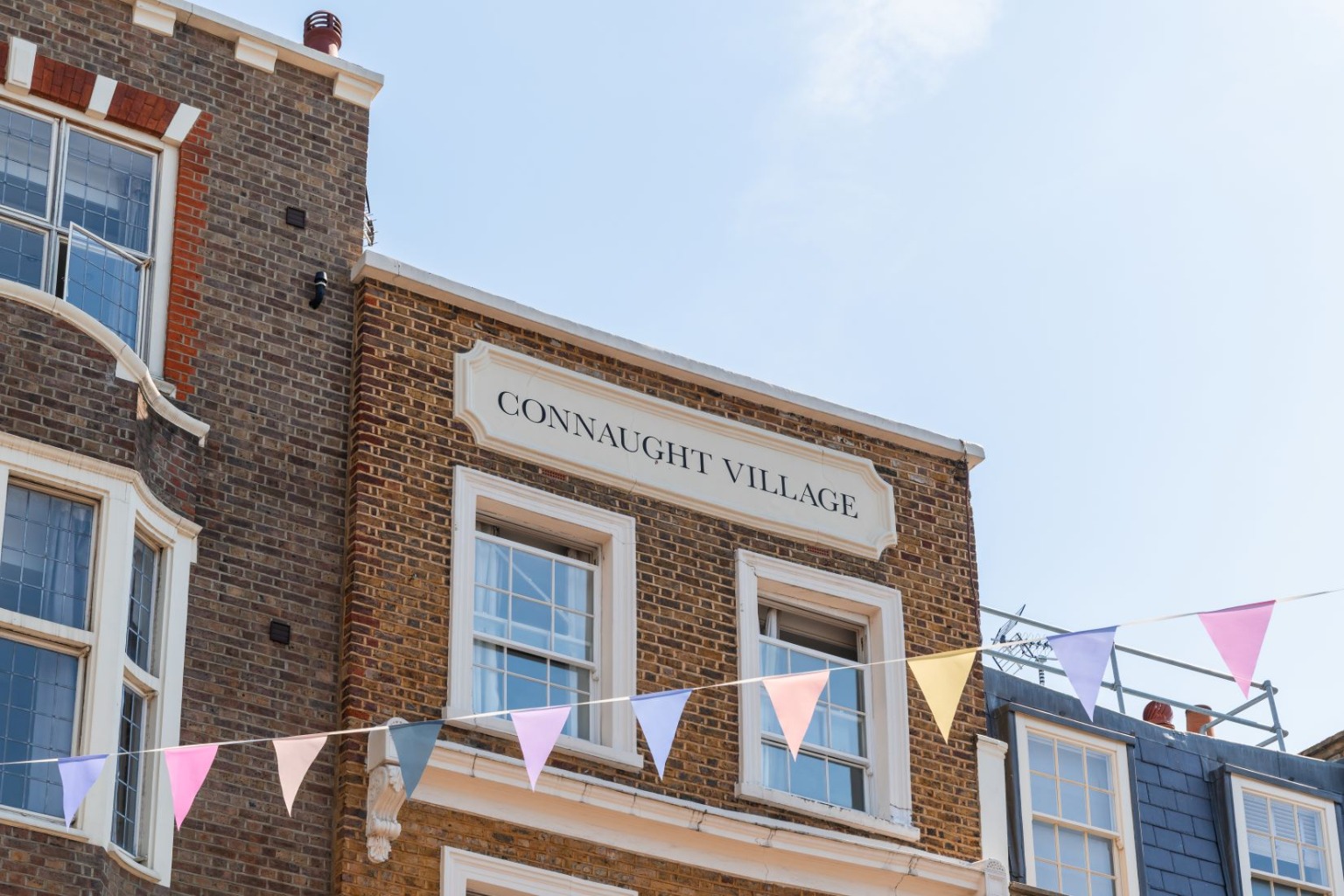 3 Bedroom Maisonette, Connaught Street, Hyde Park, W2