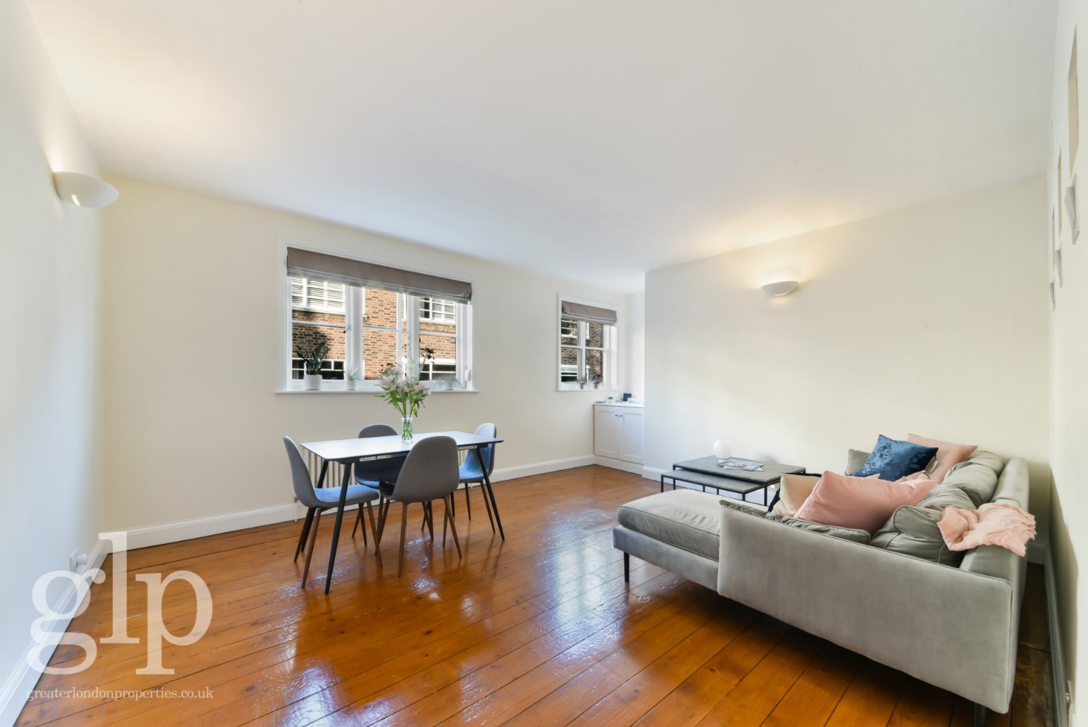 1 Bedroom Apartment, Gower Mews, Bloomsbury, WC1E