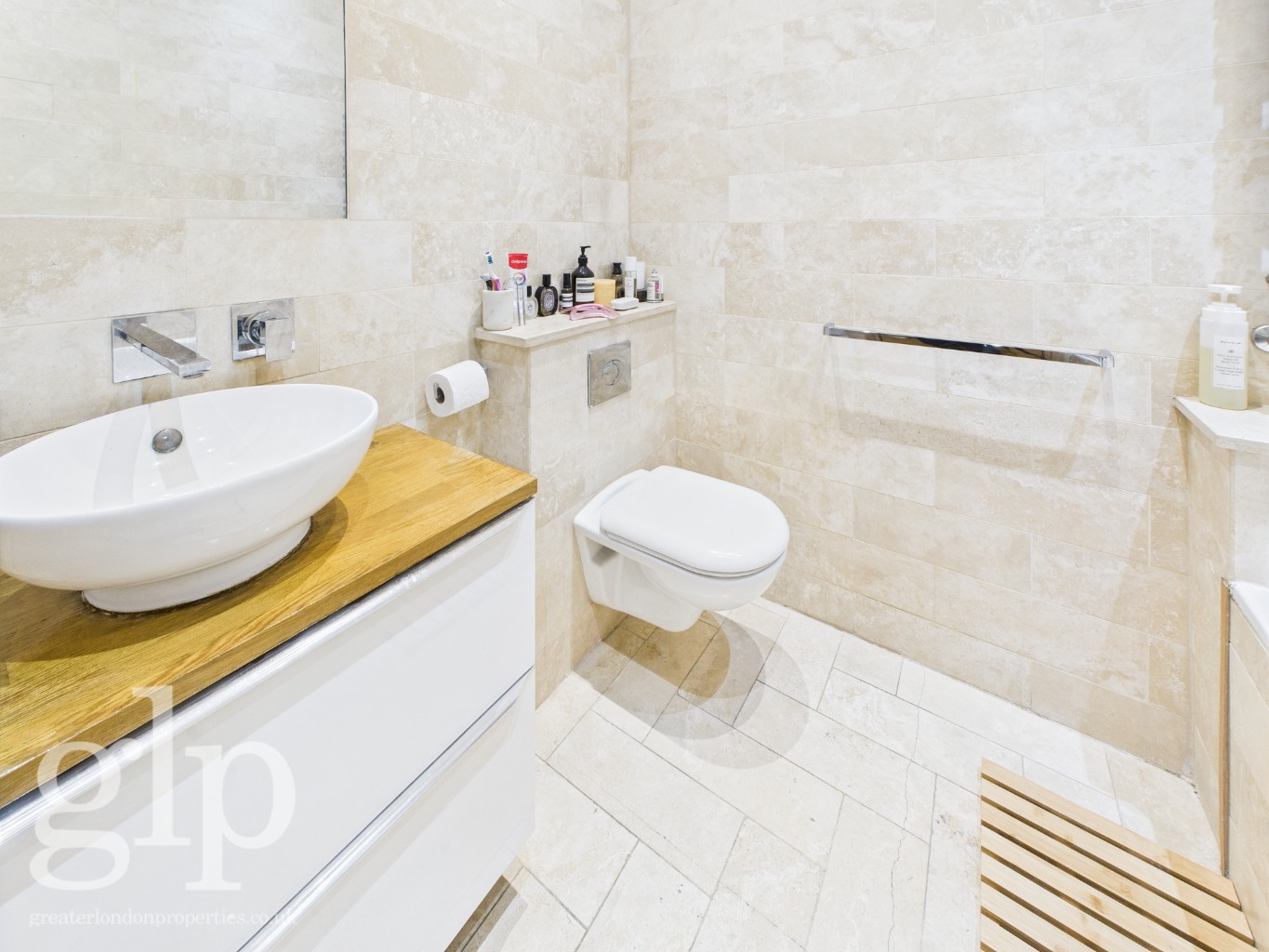 3 Bedroom Apartment, Bloomsbury Square, Bloomsbury, WC1A