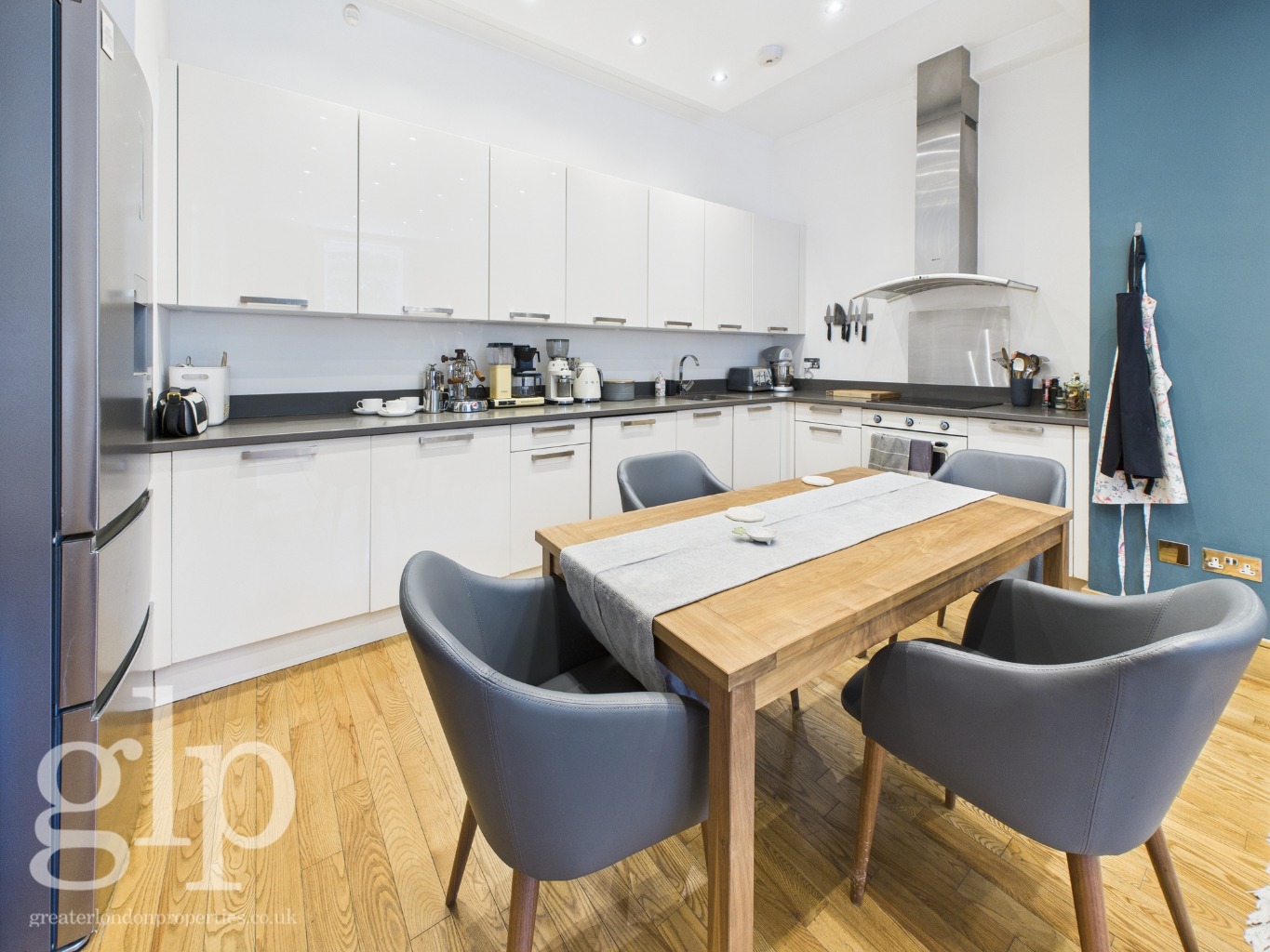 3 Bedroom Apartment, Bloomsbury Square, Bloomsbury, WC1A