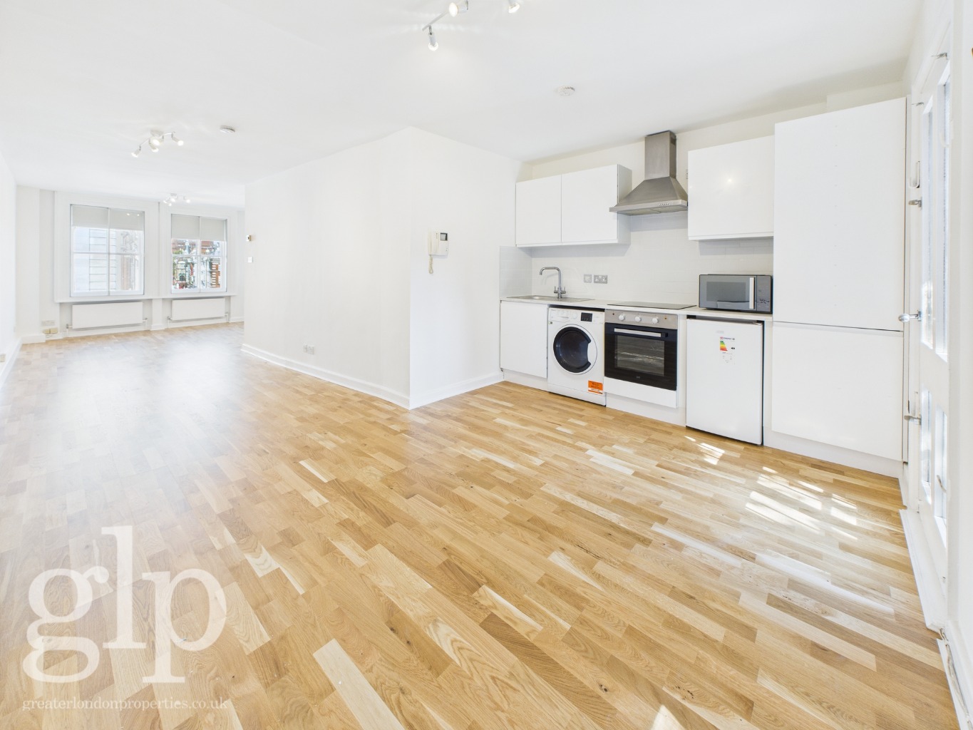 Flat, Tisbury Court, Wardour Street, Soho, W1D