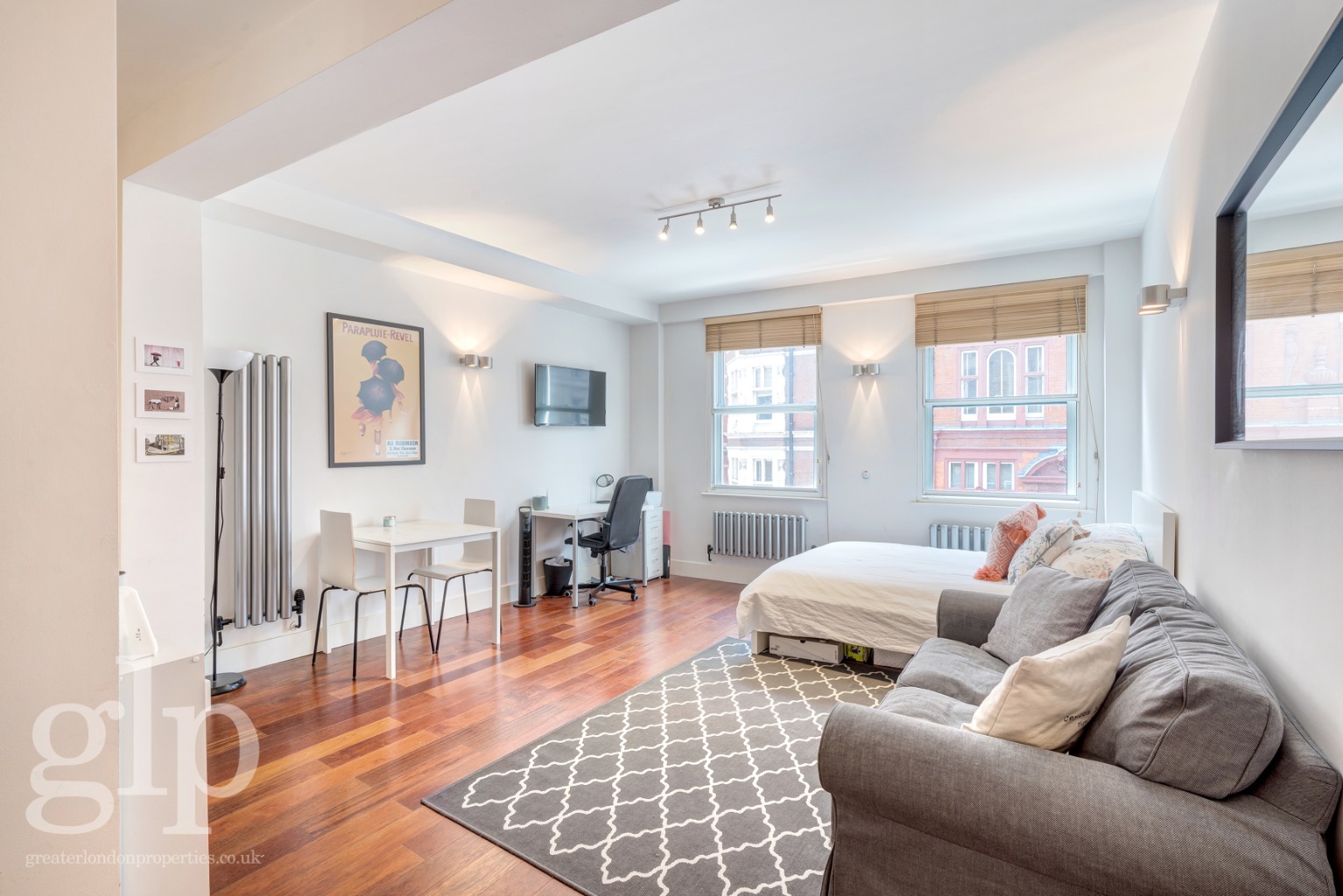 Flat, Goodwins House, 55-56 St. Martin’s Lane, London, Greater London, Covent Garden, WC2N