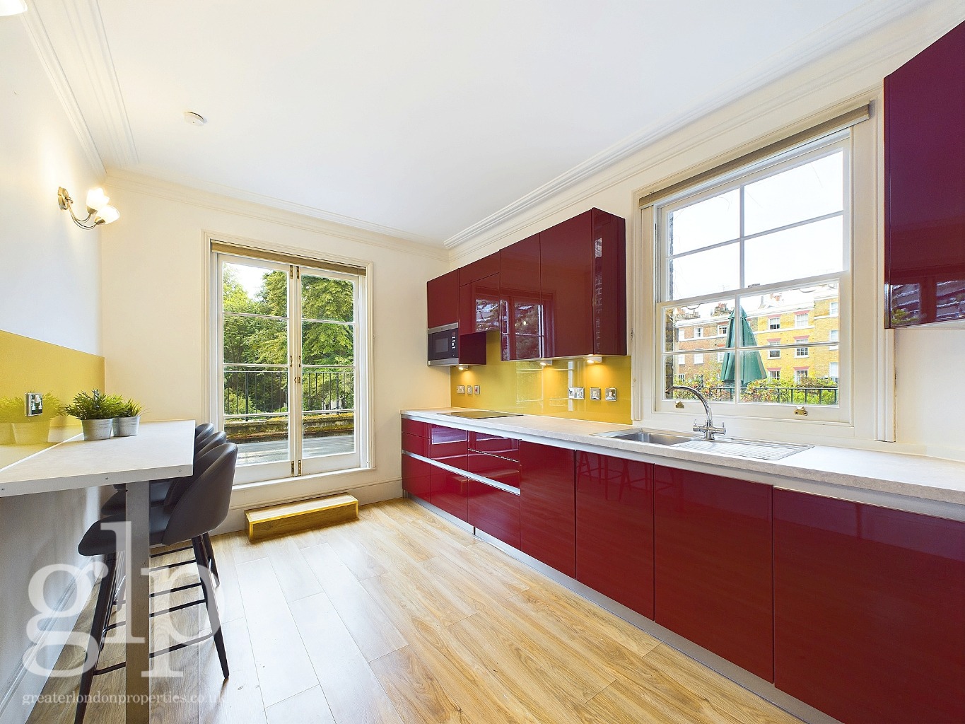 3 Bedroom Maisonette, Connaught Street, Hyde Park, W2