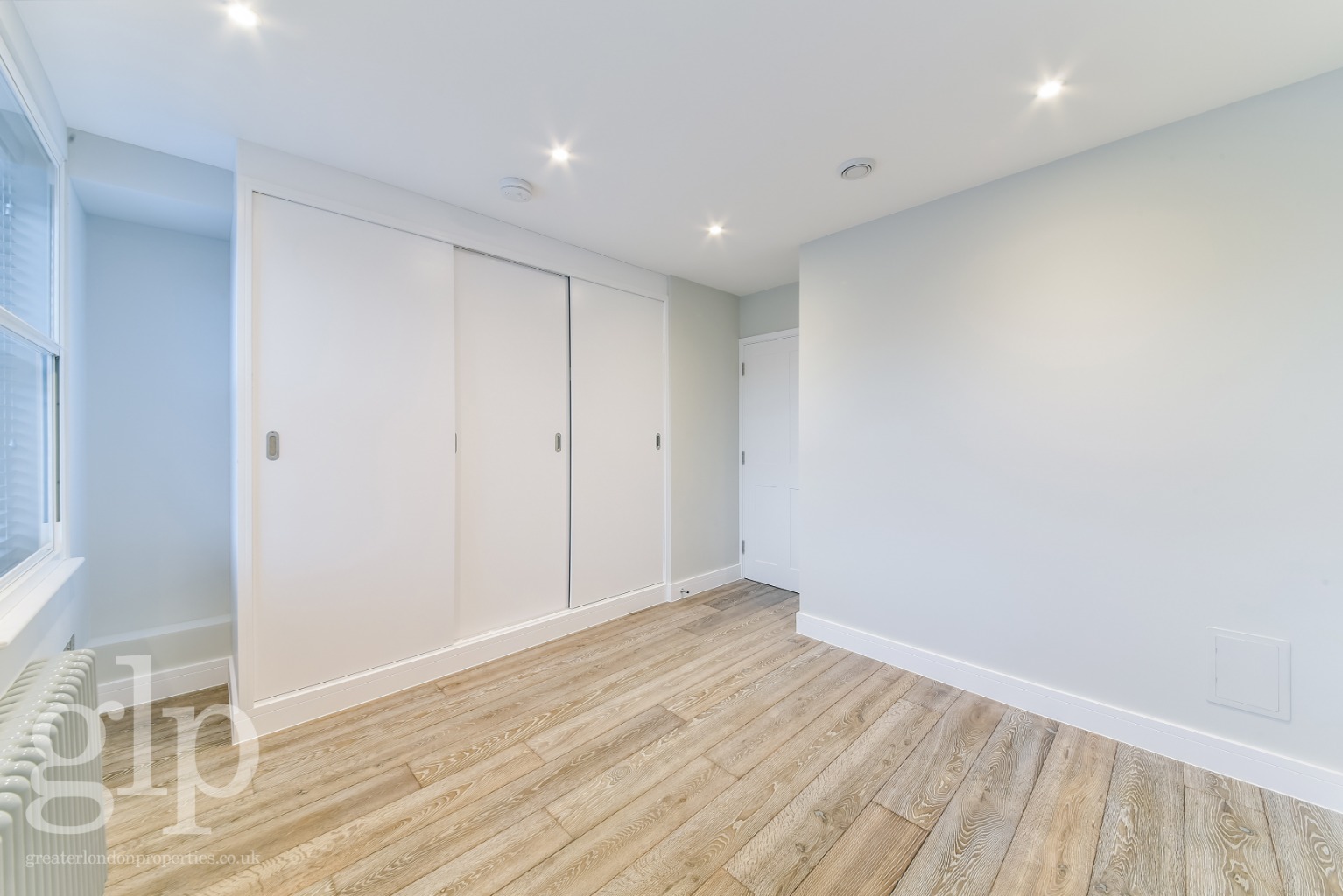 1 Bedroom Apartment, Charlotte Street, Fitzrovia, W1T