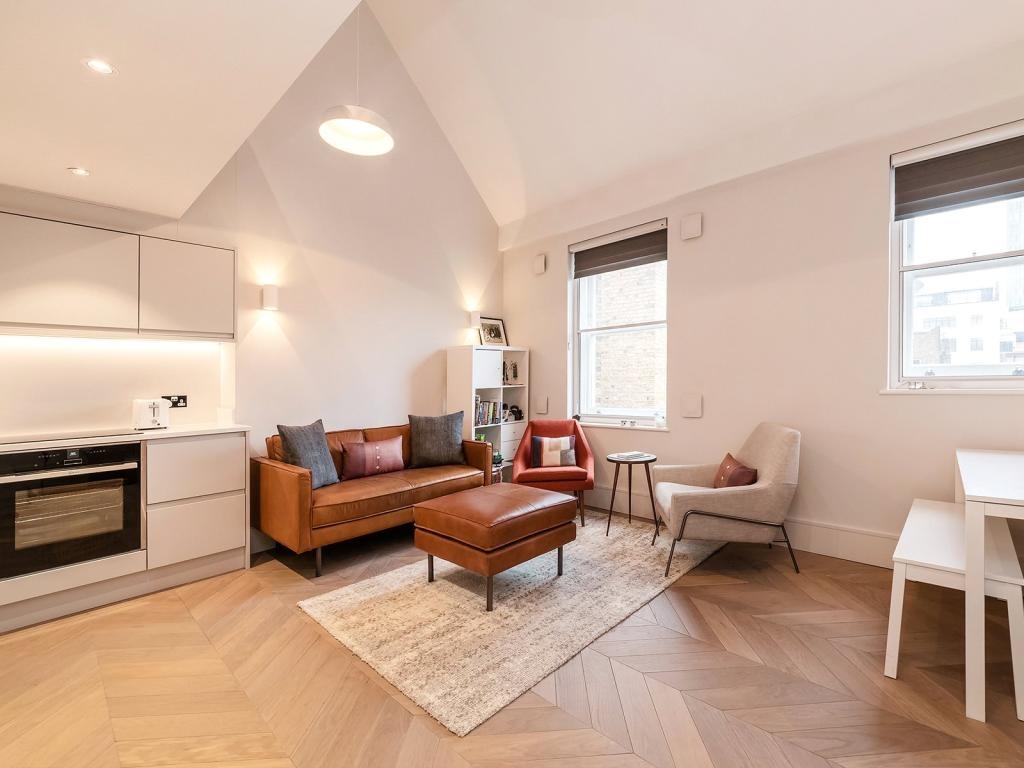 1 Bedroom Apartment, Goodge Street, Fitzrovia, W1T
