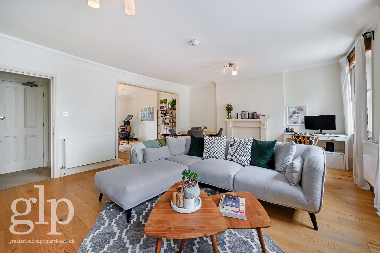 2 Bedroom Apartment, Gower Street, Bloomsbury, WC1E