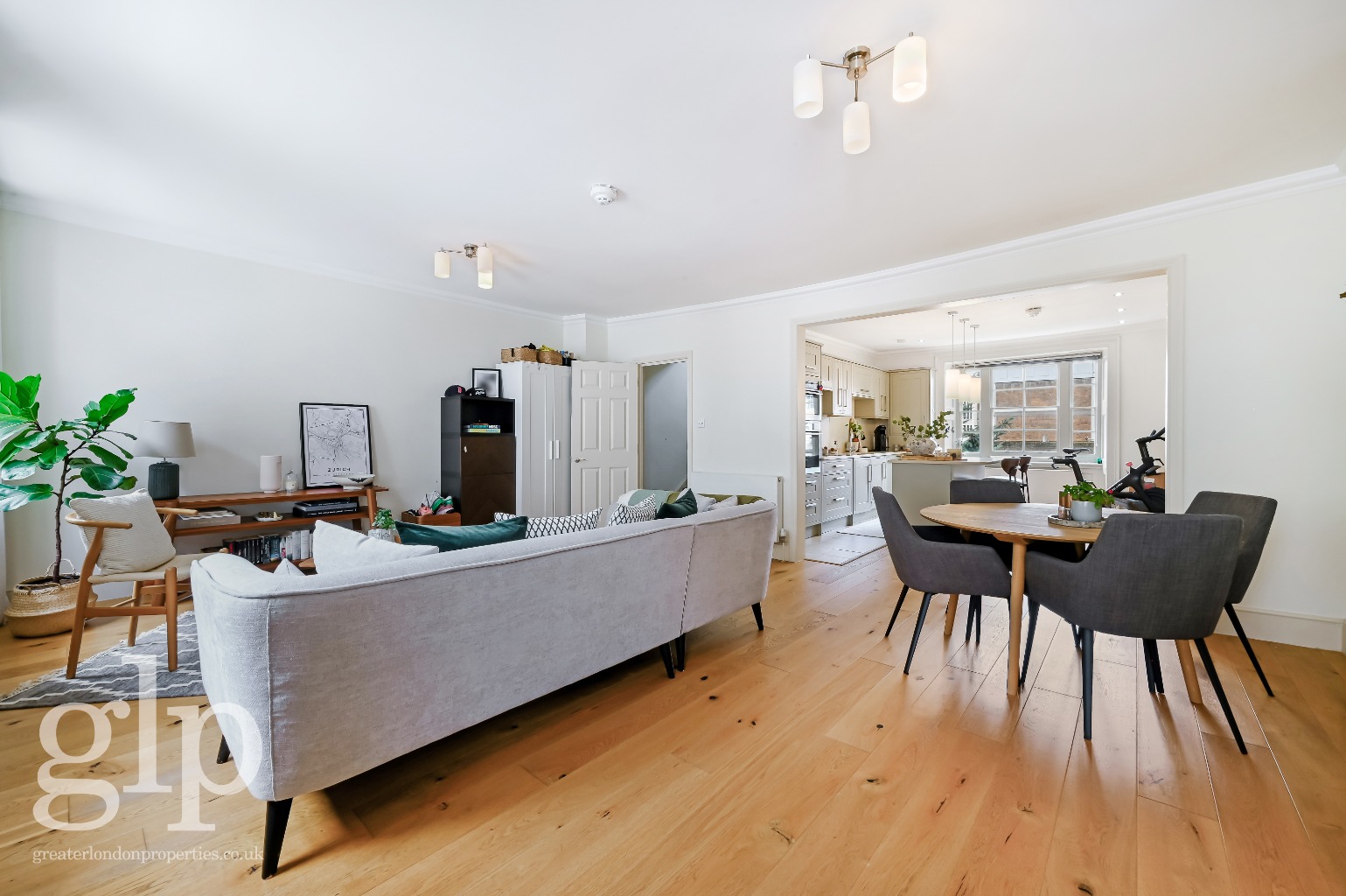 2 Bedroom Apartment, Gower Street, Bloomsbury, WC1E